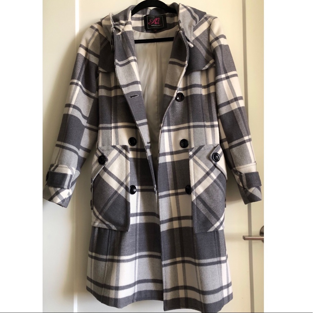 Check Pattern Coat - image 1
